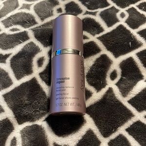 MaryKay timewise repair revealing radiance facial peel